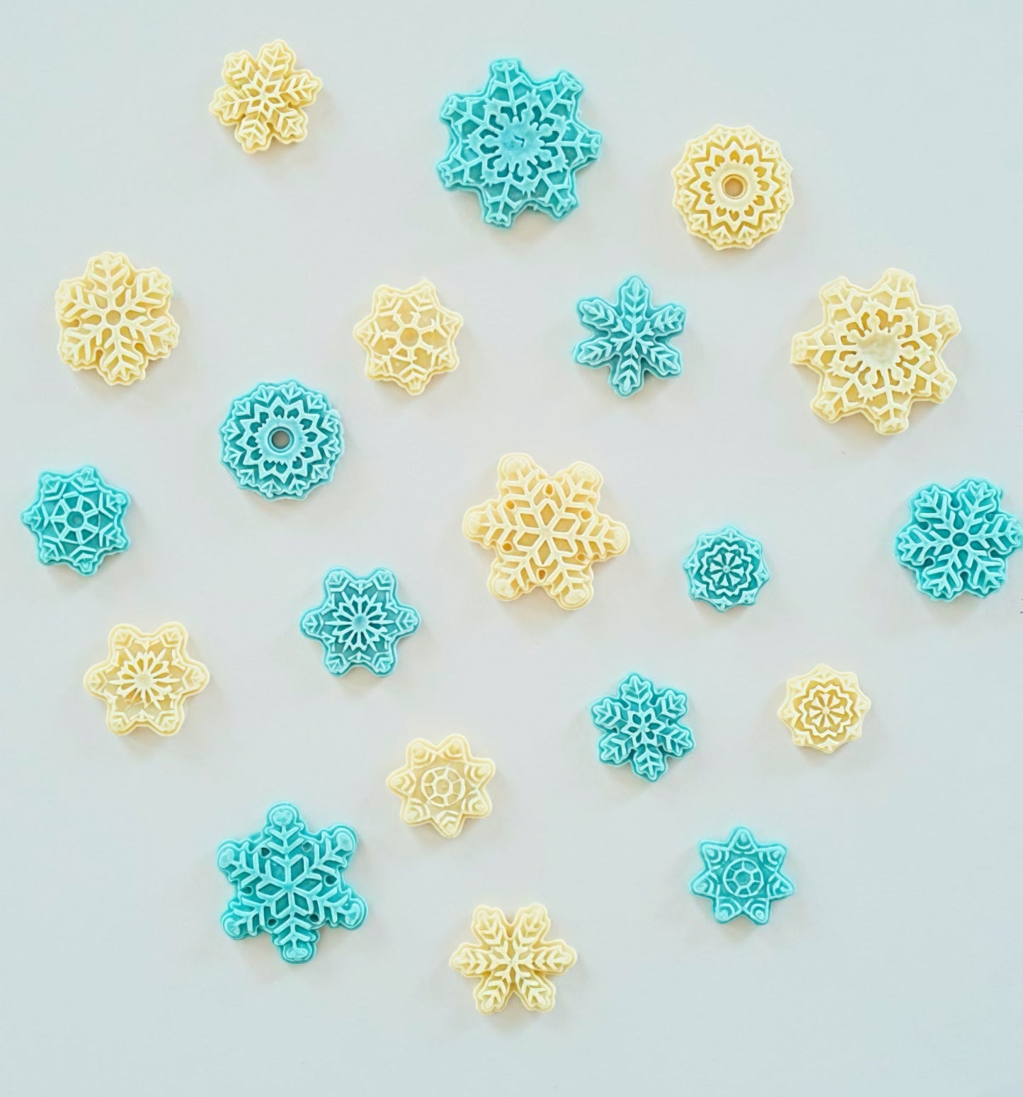 ❄️ 𝗙𝗿𝗼𝘀𝘁𝘆 𝗙𝗹𝗮𝗸𝗲𝘀 ❄️